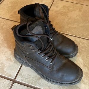 Wolverine Mens lace up boot
